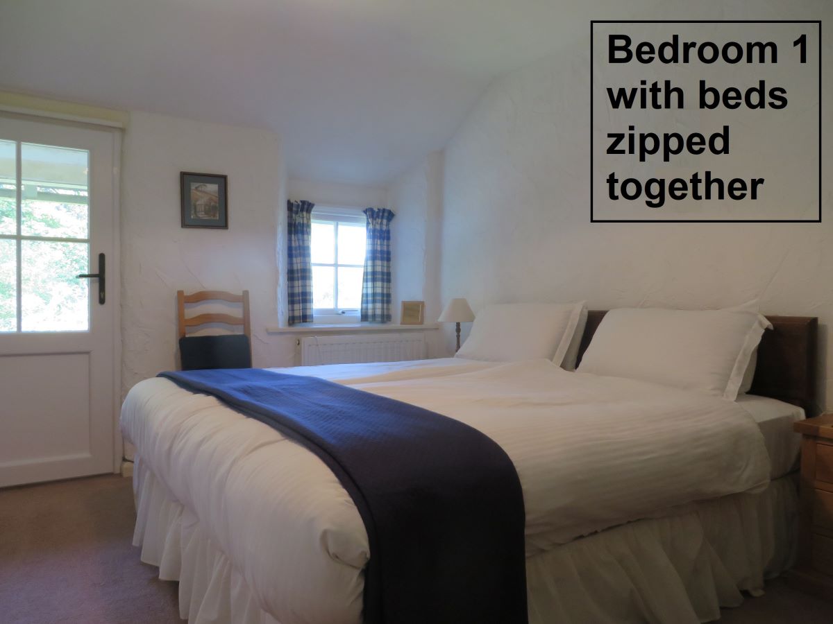 Hatters Self Catering Holiday cottage double Room